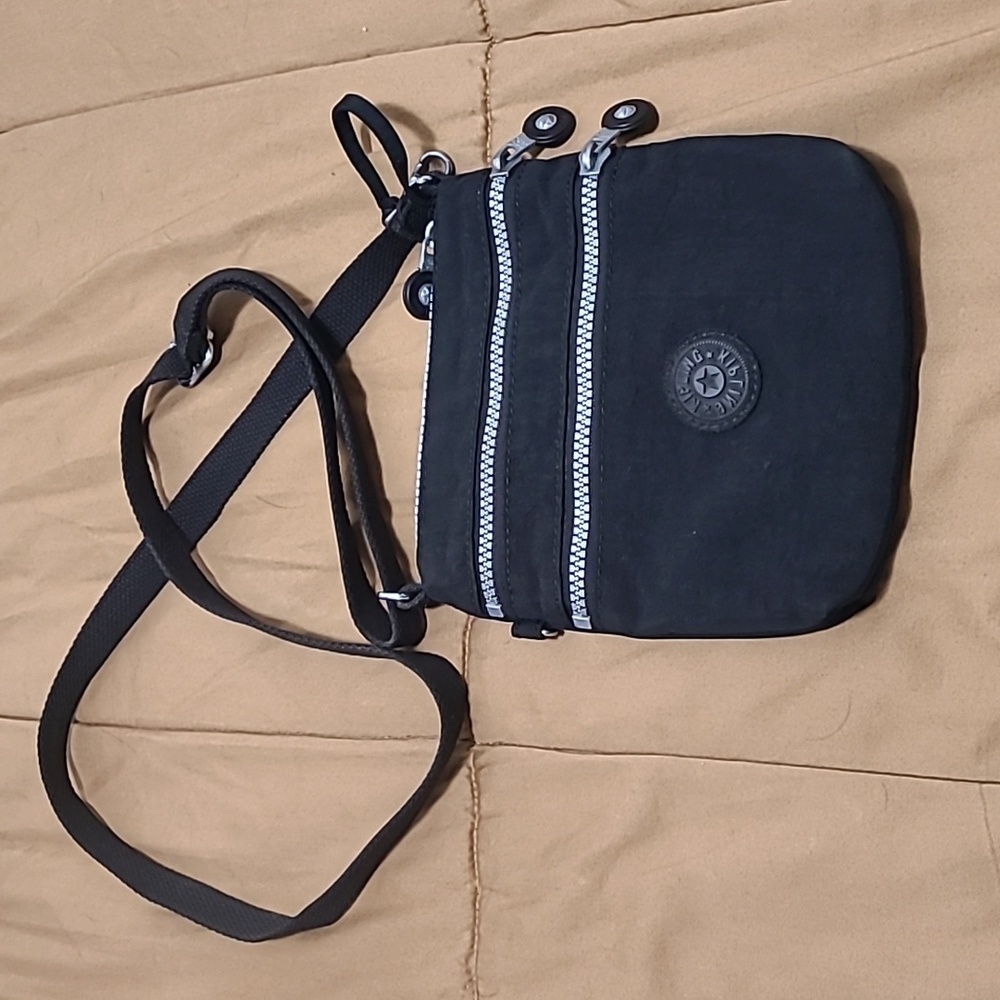 Kipling Black Crossbody Bag Handbag Travel Outdoor - Picture 2 of 6